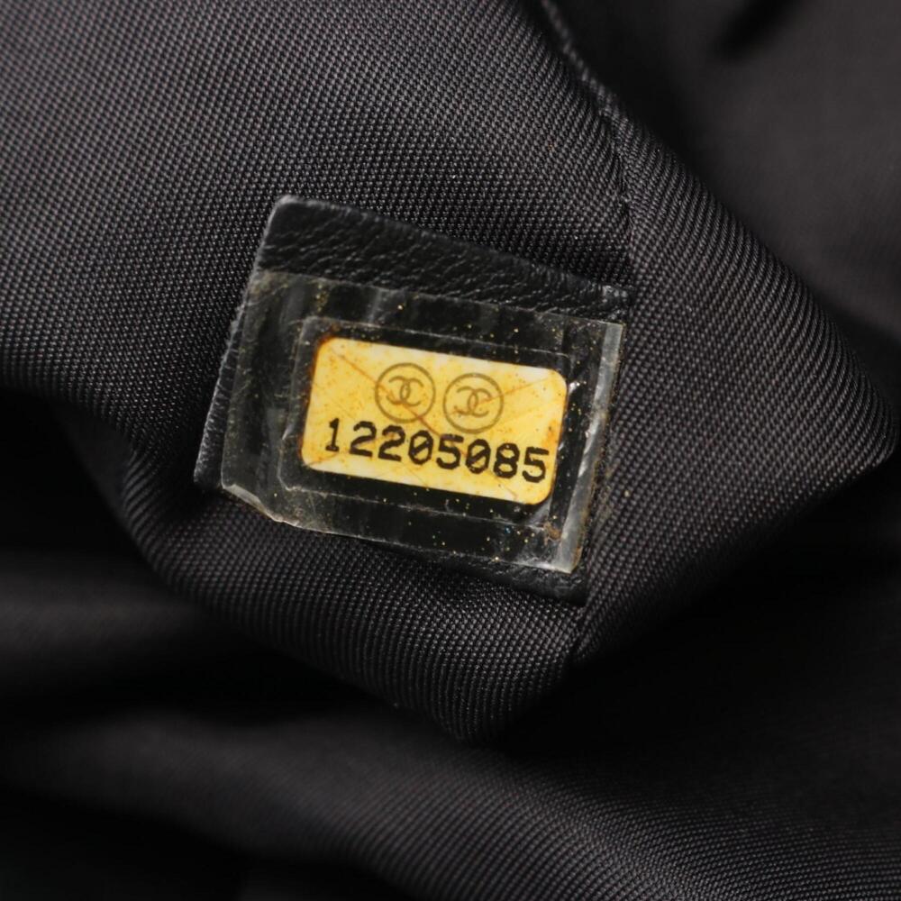 CHANEL Black Leather Tote Bag - Picture 5 of 11